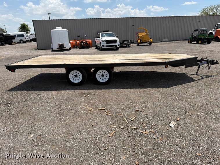 image for item EG9267 2015 Load Trail utility trailer
