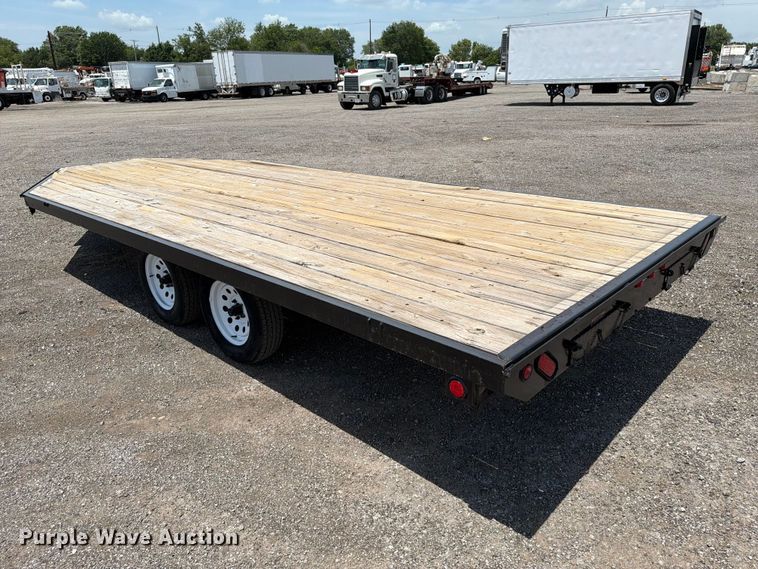 image for item EG9267 2015 Load Trail utility trailer