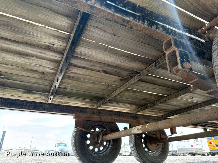 image for item EG9267 2015 Load Trail utility trailer