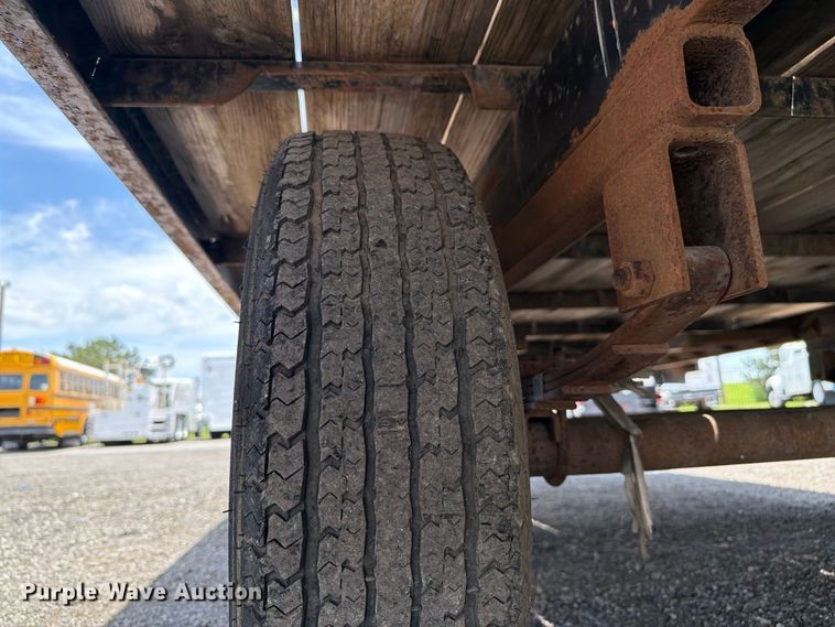 image for item EG9267 2015 Load Trail utility trailer