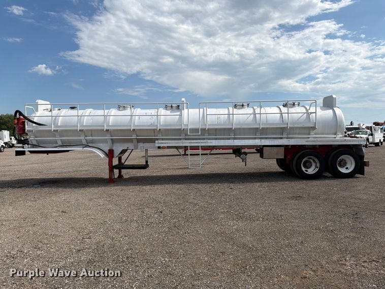 image for item EG9285 2006 Dragon Products vacuum trailer