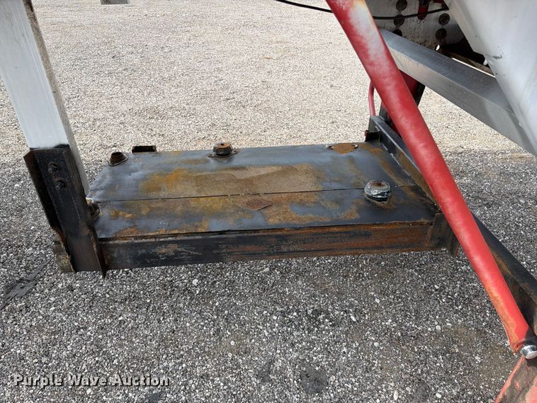 image for item EG9285 2006 Dragon Products vacuum trailer
