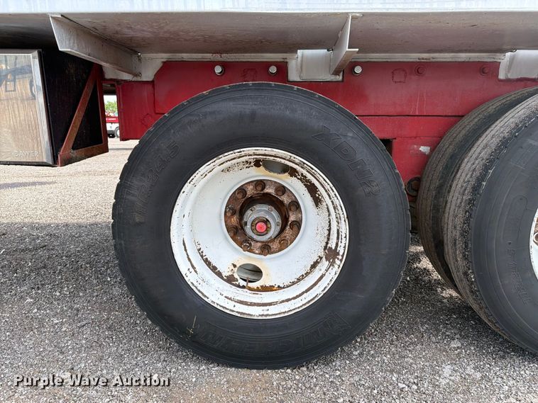 image for item EG9285 2006 Dragon Products vacuum trailer