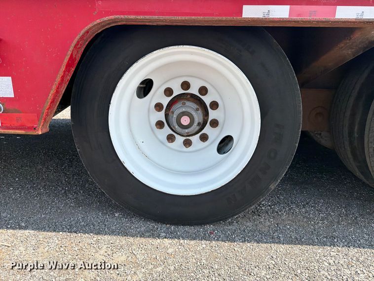 image for item EG9286 1997 Trail King HT Series drop deck hydraulic tail equipment trailer