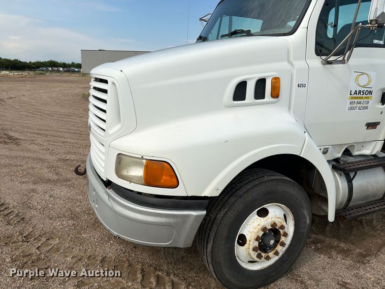 image for item ER1820 2000 Sterling Truck A9513 flatbed truck