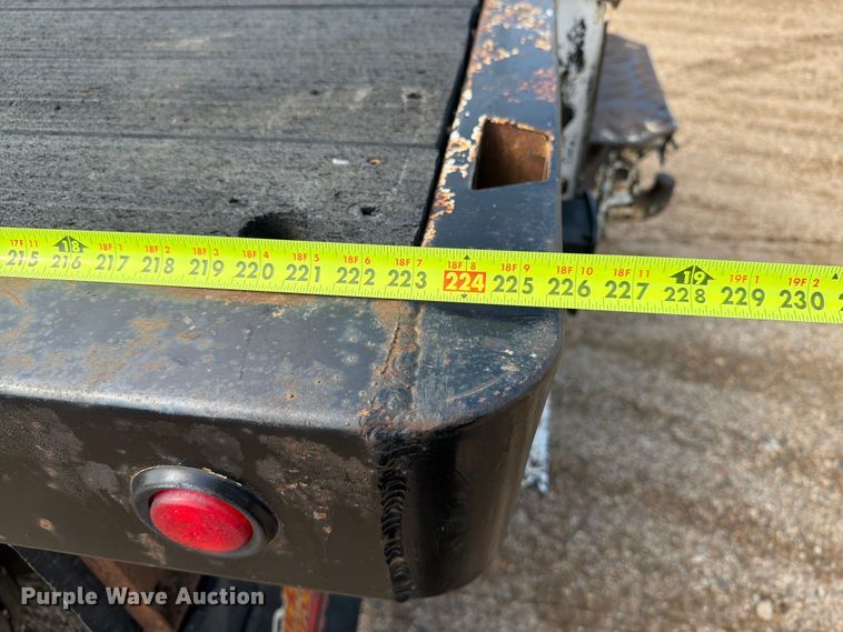 image for item ER1820 2000 Sterling Truck A9513 flatbed truck
