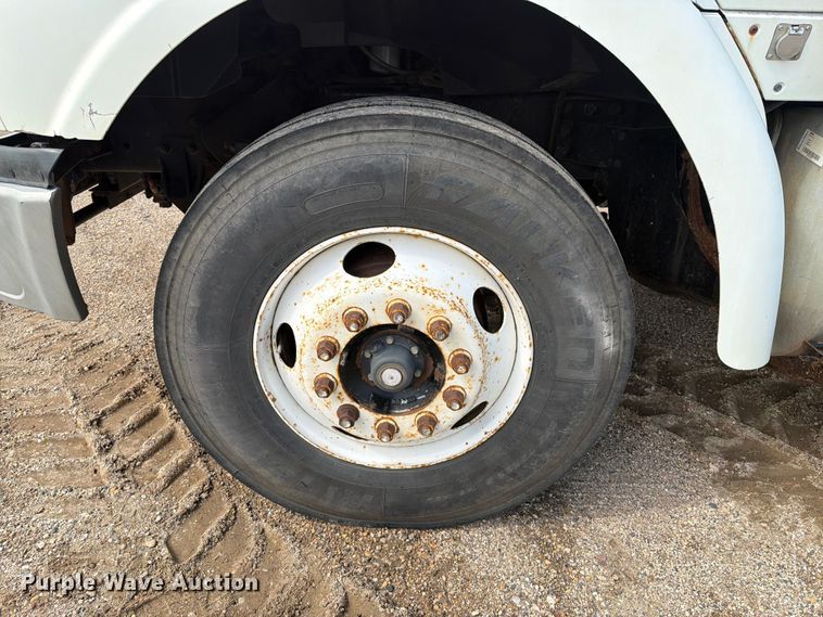 image for item ER1820 2000 Sterling Truck A9513 flatbed truck