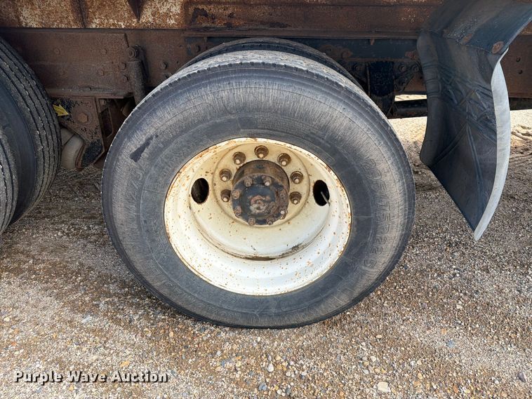 image for item ER1820 2000 Sterling Truck A9513 flatbed truck