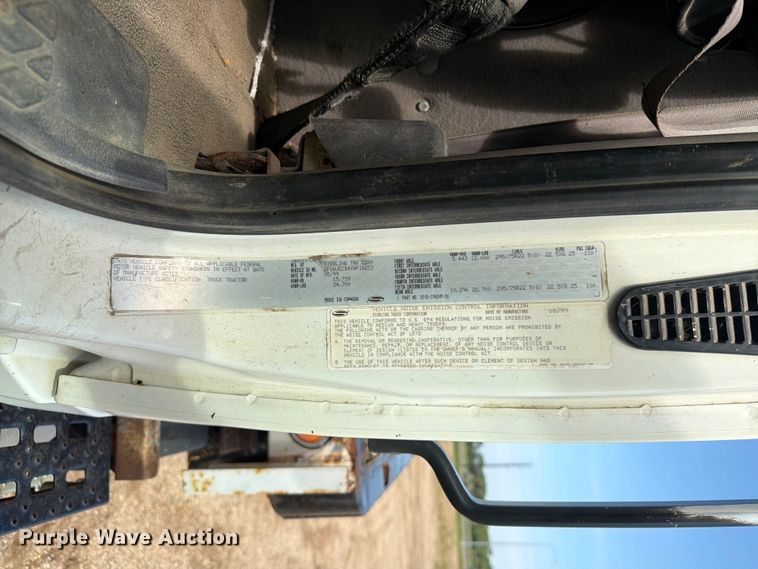 image for item ER1820 2000 Sterling Truck A9513 flatbed truck