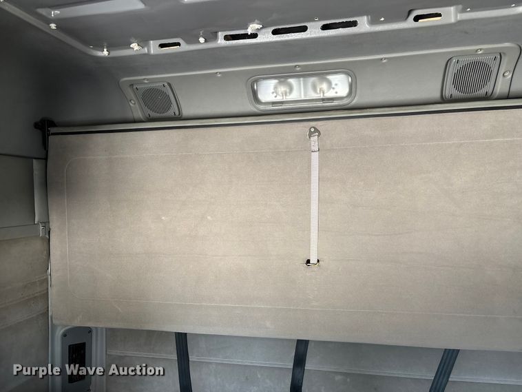 image for item ER3083 2017 Freightliner Columbia 120 Glider semi truck