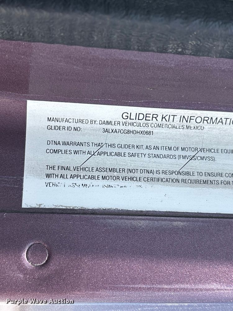 image for item ER3085 2017 Freightliner Columbia 120 Glider semi truck