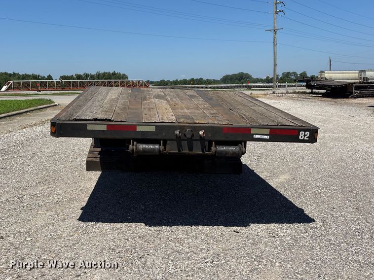 image for item ER3114 2013 Fontaine lowboy equipment trailer