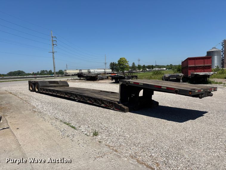 image for item ER3114 2013 Fontaine lowboy equipment trailer
