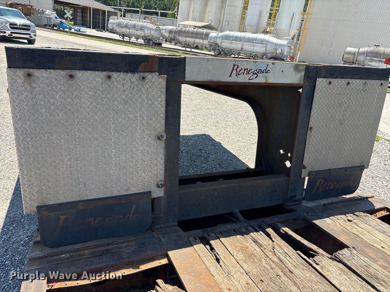image for item ER3114 2013 Fontaine lowboy equipment trailer