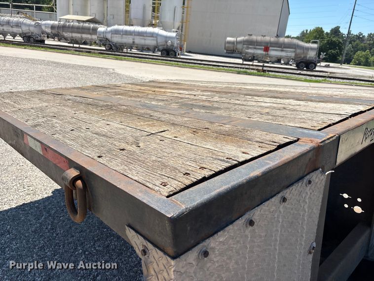 image for item ER3114 2013 Fontaine lowboy equipment trailer
