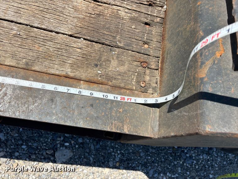image for item ER3114 2013 Fontaine lowboy equipment trailer