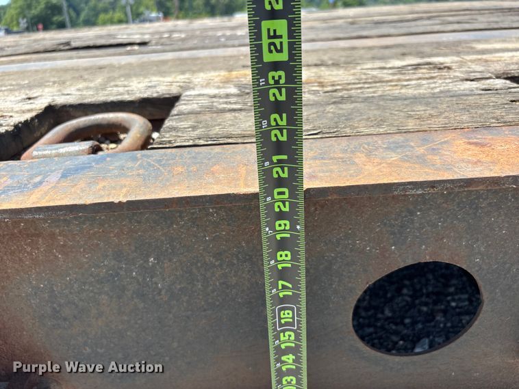 image for item ER3114 2013 Fontaine lowboy equipment trailer