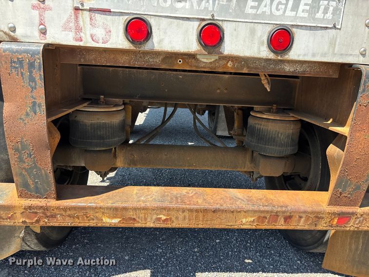 image for item ER3117 2005 Transcraft Eagle flatbed trailer
