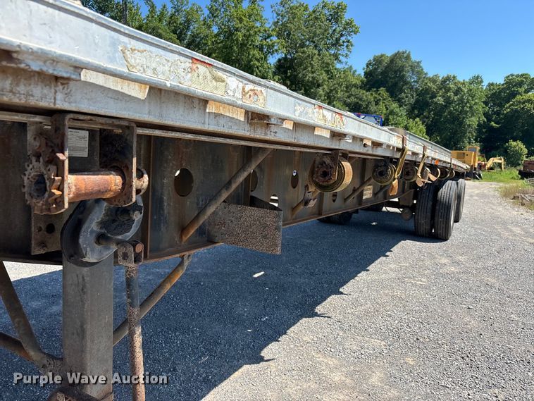image for item ER3117 2005 Transcraft Eagle flatbed trailer
