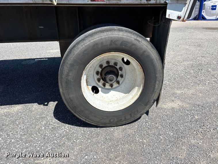 image for item ER3117 2005 Transcraft Eagle flatbed trailer