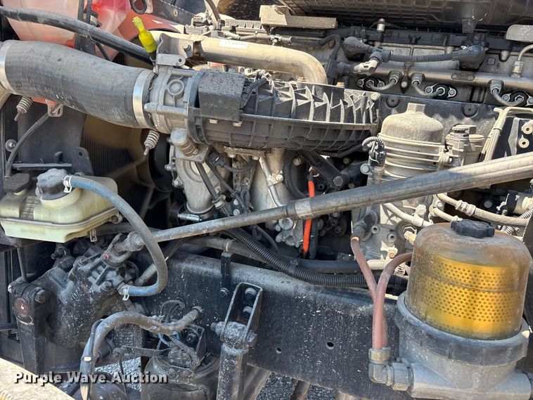 image for item ER3119 2015 Freightliner Coronado semi truck