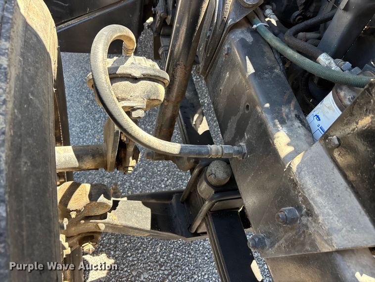 image for item ER3120 1982 Mack R686ST semi truck