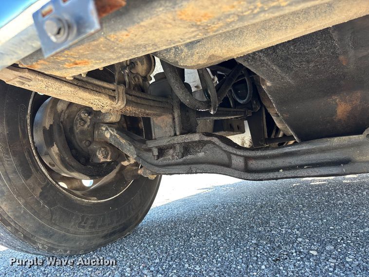 image for item ER3120 1982 Mack R686ST semi truck
