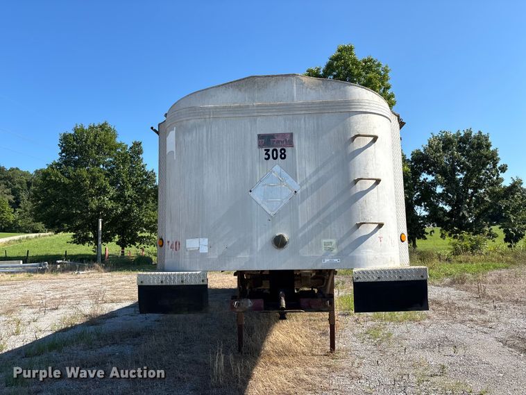 image for item ER3122 2000 Travis end dump trailer
