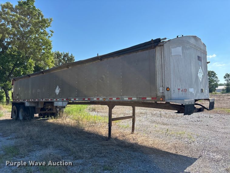 image for item ER3122 2000 Travis end dump trailer