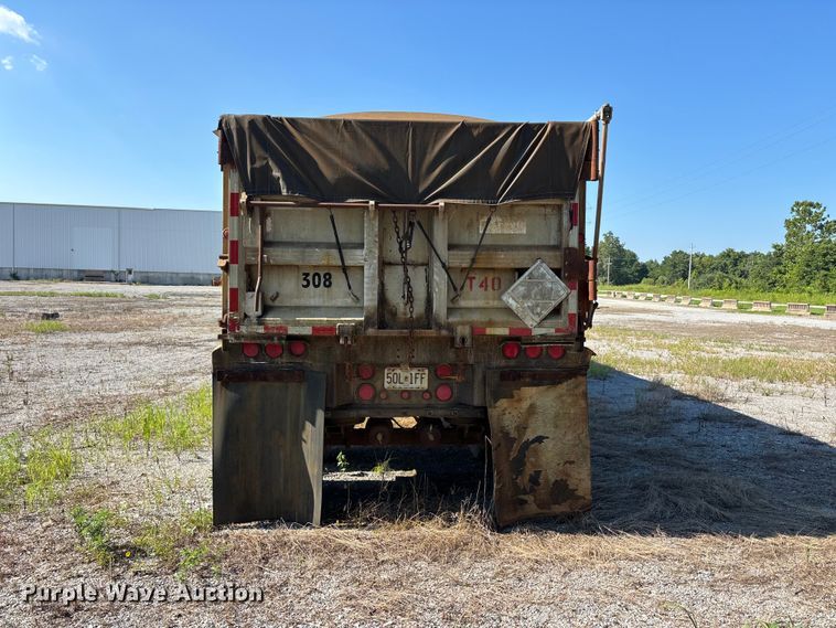 image for item ER3122 2000 Travis end dump trailer