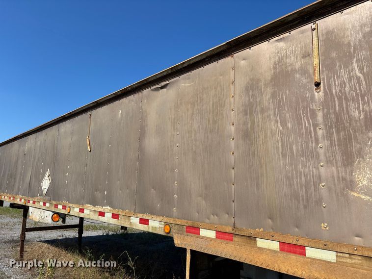 image for item ER3122 2000 Travis end dump trailer