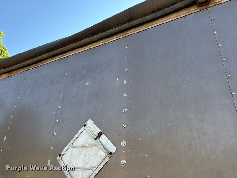 image for item ER3122 2000 Travis end dump trailer