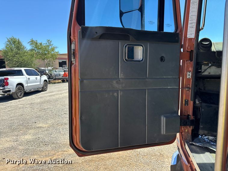 image for item ER7680 2015 Autocar ACX Xpeditor refuse truck