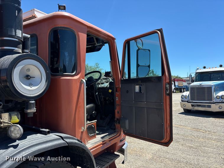 image for item ER7680 2015 Autocar ACX Xpeditor refuse truck