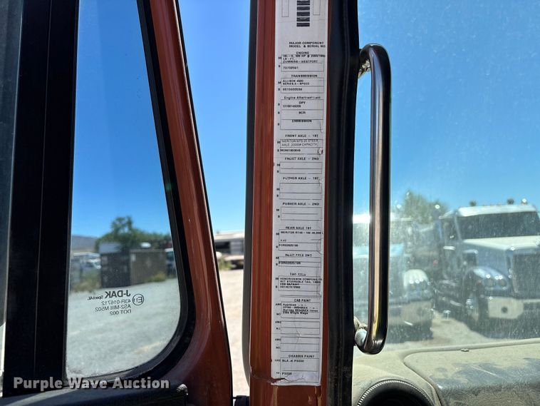 image for item ER7680 2015 Autocar ACX Xpeditor refuse truck