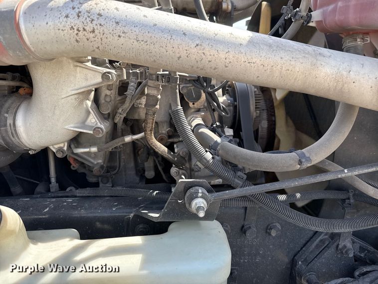 image for item ET6428 2024 International LT625 semi truck