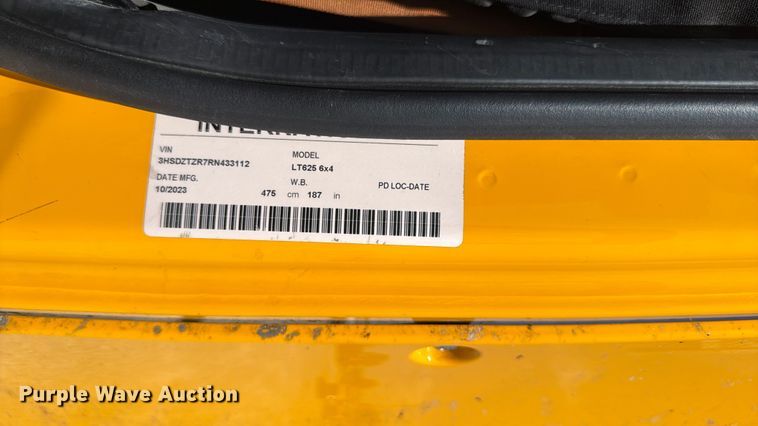 image for item ET6428 2024 International LT625 semi truck