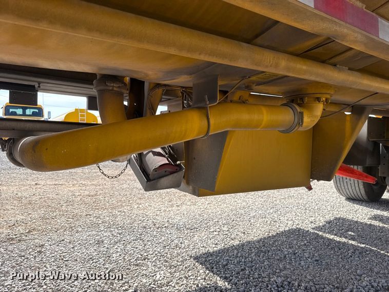 image for item ET6431 2008 Beall BAST-97-3-DC tank trailer