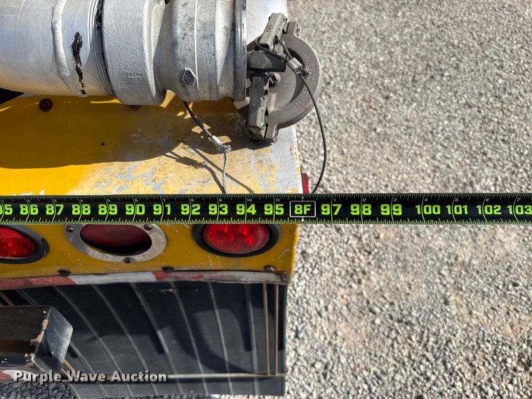 image for item ET6431 2008 Beall BAST-97-3-DC tank trailer