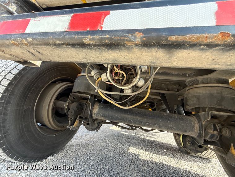 image for item ET6431 2008 Beall BAST-97-3-DC tank trailer