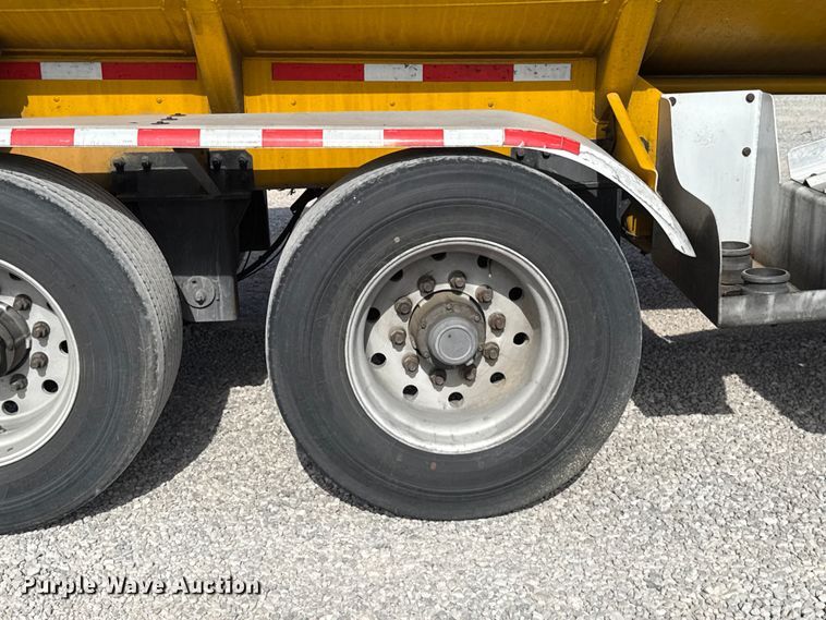 image for item ET6431 2008 Beall BAST-97-3-DC tank trailer