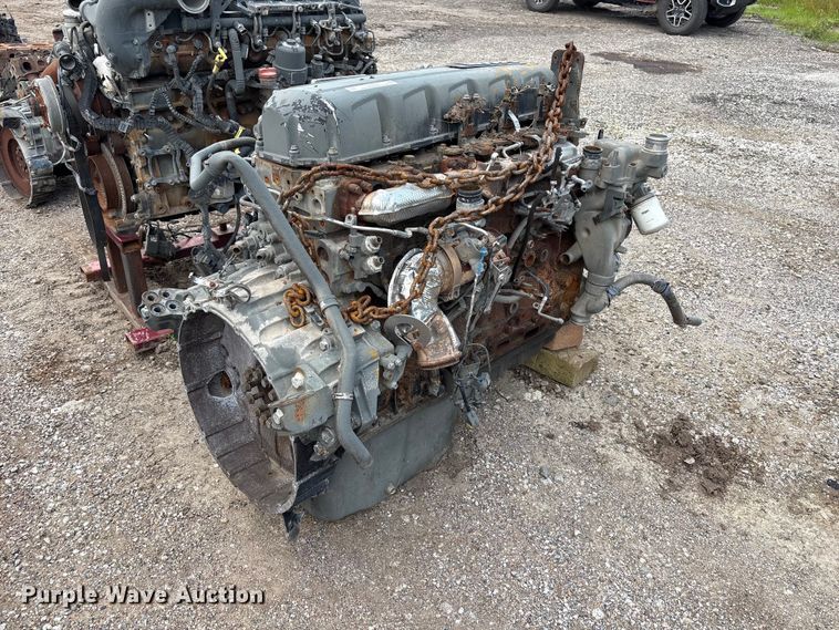 image for item EW0005 (2) Paccar diesel engines