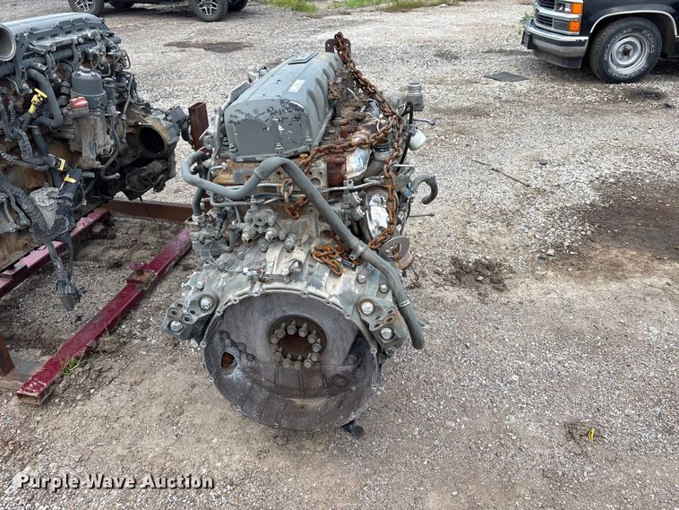 image for item EW0005 (2) Paccar diesel engines