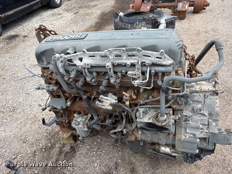 image for item EW0005 (2) Paccar diesel engines