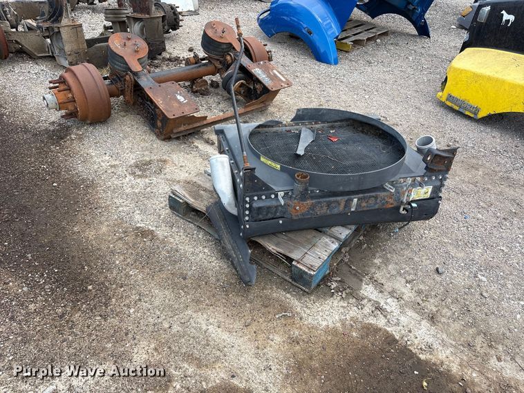 image for item EW0006 Fixed air operated lift axle