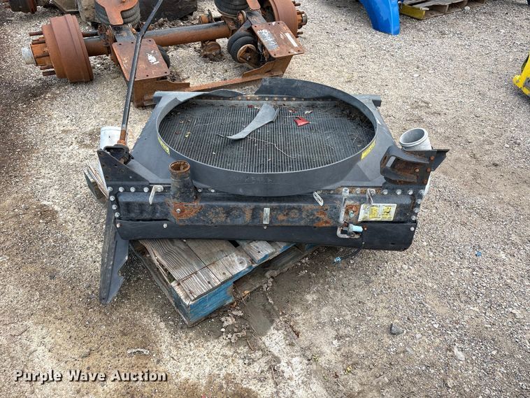 image for item EW0006 Fixed air operated lift axle