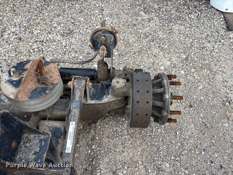image for item EW0007 Watson & Chalin Mfg 100126-3 steerable air operated lift axle