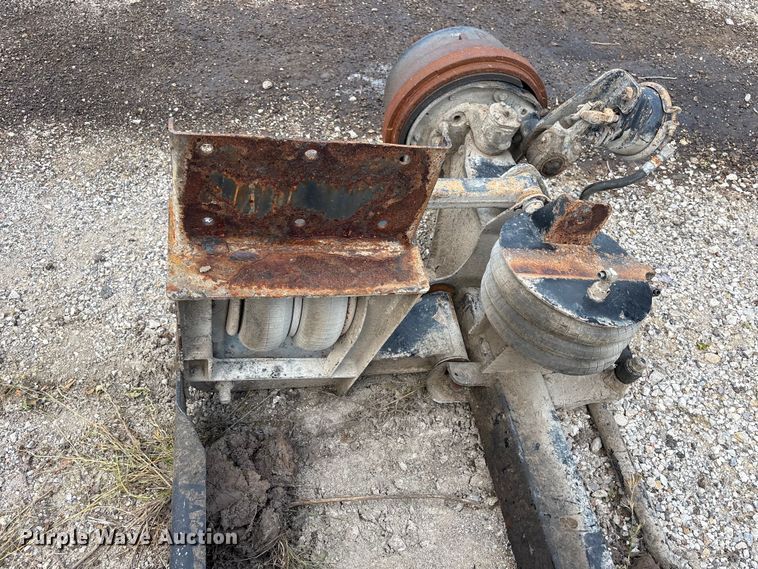 image for item EW0007 Watson & Chalin Mfg 100126-3 steerable air operated lift axle
