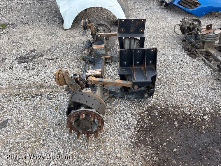 image for item EW0008 Steerable air operated lift axle