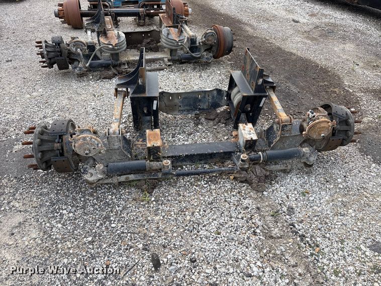image for item EW0008 Steerable air operated lift axle